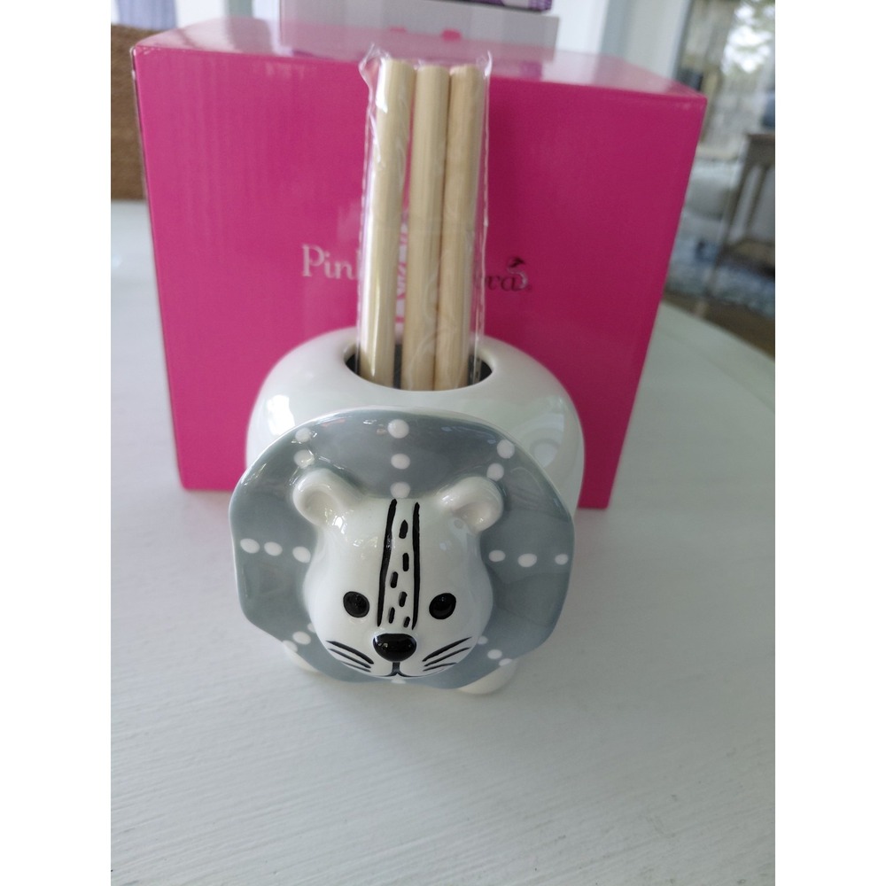 Pink Zebra Baby Lion Reed Diffuser Vase Just Add Soaks Brand New In Box